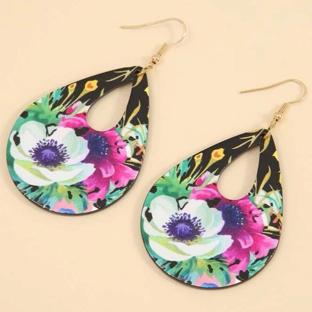 🎉HP🎉 🦋 3/$24 Colorful teardrop floral earrings / NWOT - Picture 3 of 6
